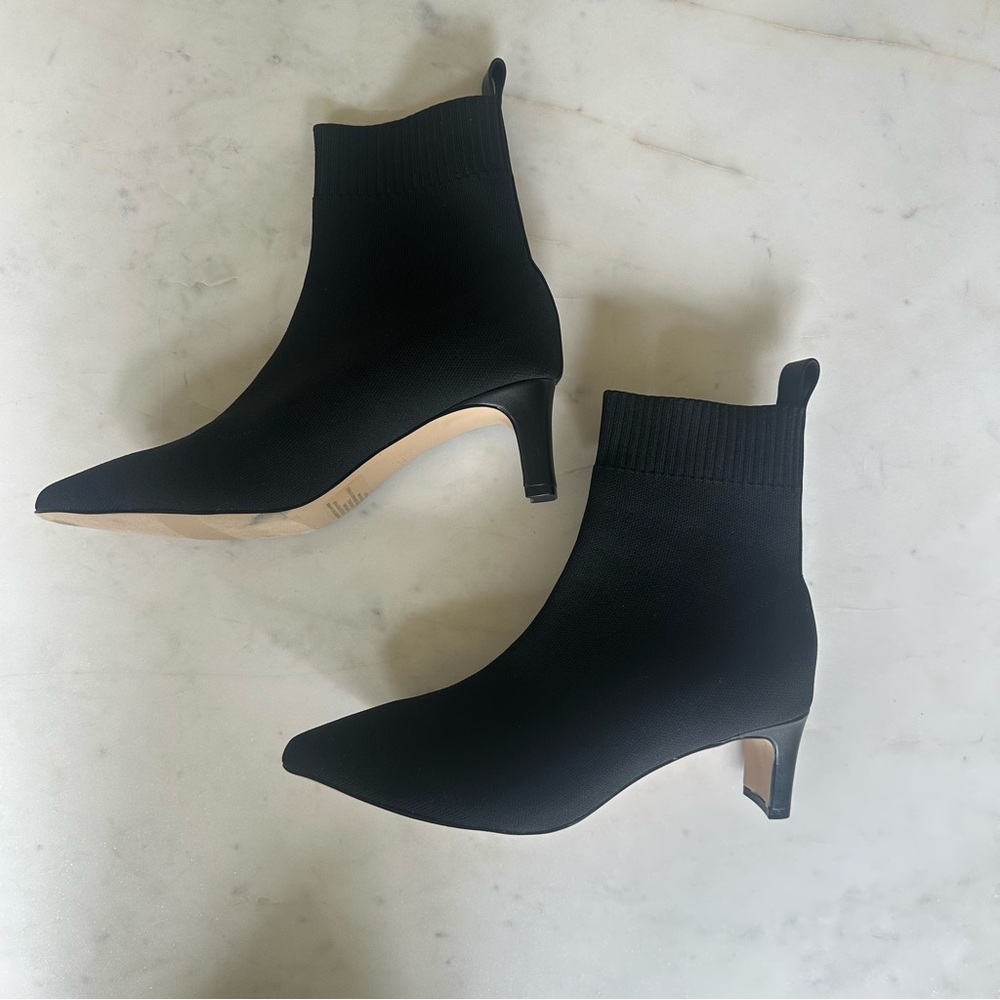 André Assous Winter Knit Water Resistant Black Ankle Boots